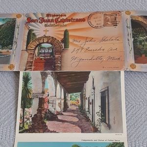 Vintage collectible postcard folder/California